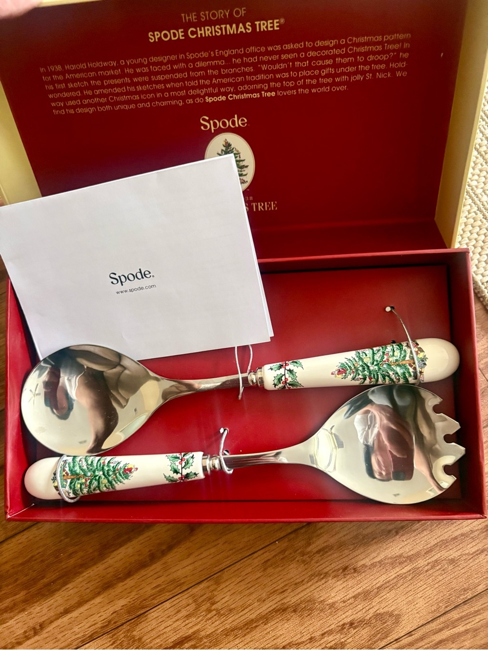 Spode Christmas Tree Salad Serving Set - Green, Red & White
